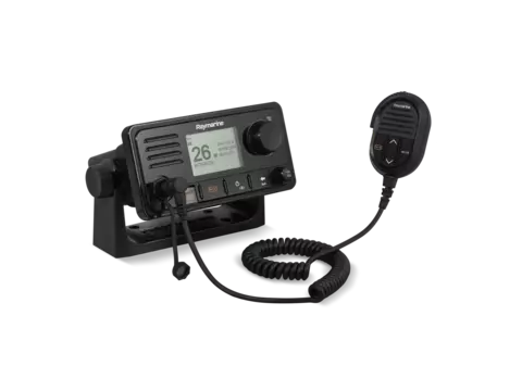 Raymarine VHF DSC-radio med fuld funktionalitet og GPS og AIS-modtager – officielt Raymarine-produktbillede