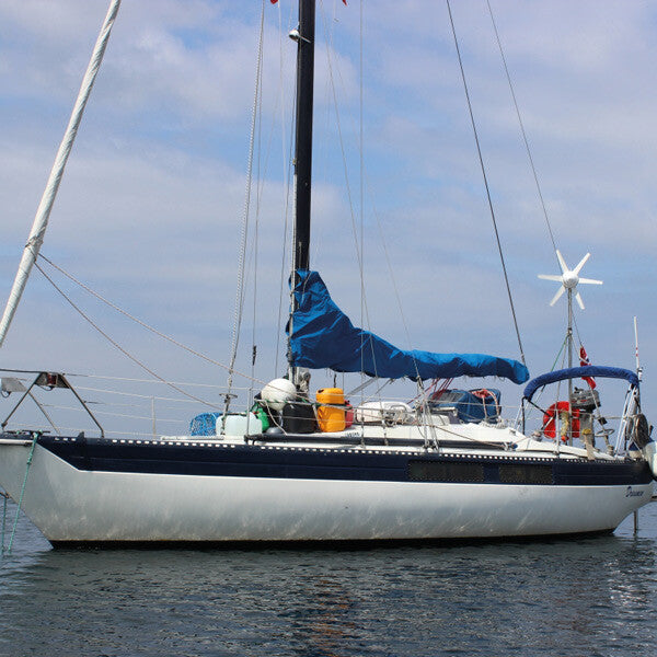 Rutland 914i Vindgenerator 12V / 24V – Ekstra opladning til båden