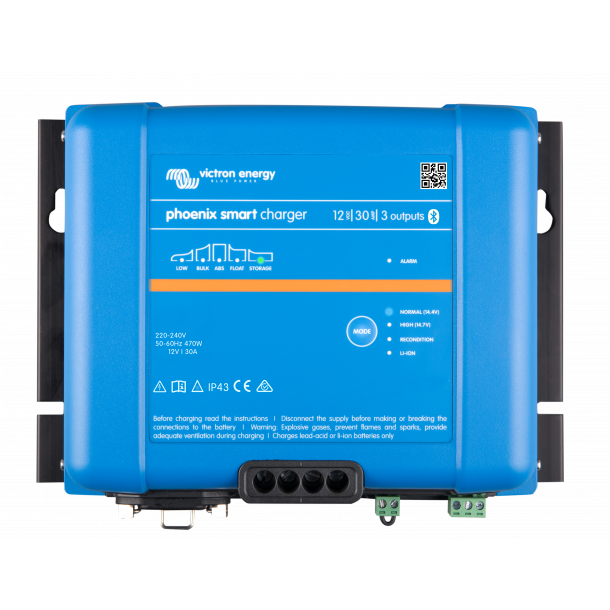 Phoenix Smart IP43 Charger 12/30 (3) 120/240V